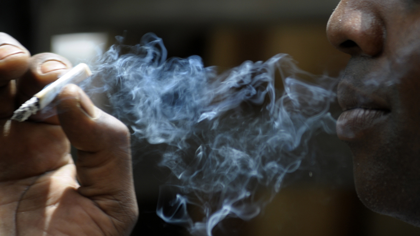 Toux et fumeurs : Comment réduire les risques et améliorer la santé pulmonaire ?
