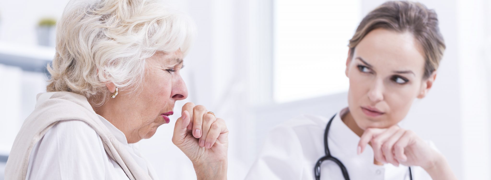 Toux persistante : causes fréquentes et conseils de traitement ...